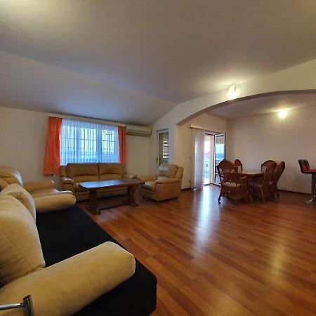 זאדאר Apartments Renato מראה חיצוני תמונה