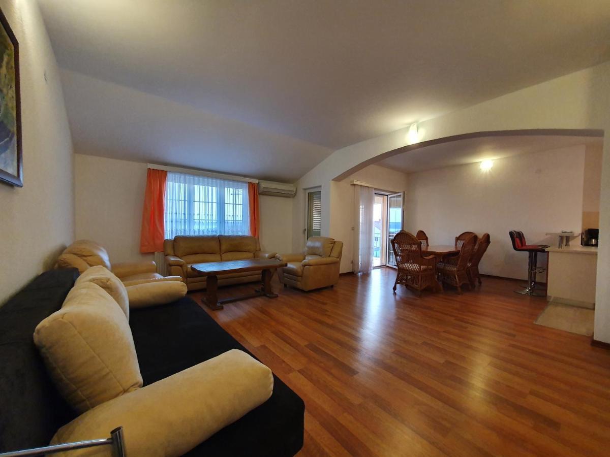 זאדאר Apartments Renato מראה חיצוני תמונה